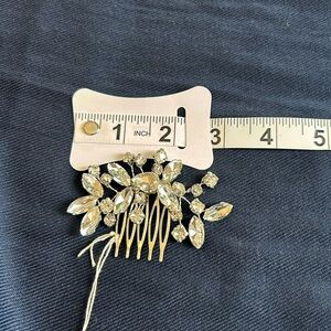 Crystal and Silver Tone Hair Comb